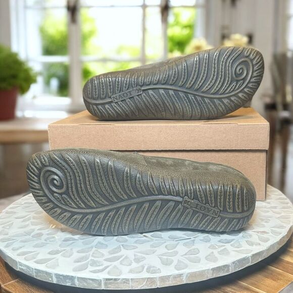 Naot Matai $199 Mary Jane Leather Suede EU 39 / US 8 New in Box – Cork/Latte Foo - Picture 12 of 13